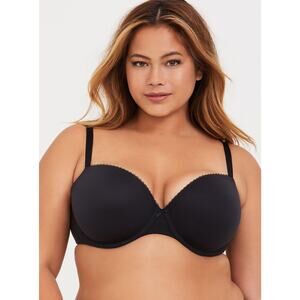 Torrid Curve Body T-Shirt Lightly Lined Smooth Straight Back Bra Size 42DDD